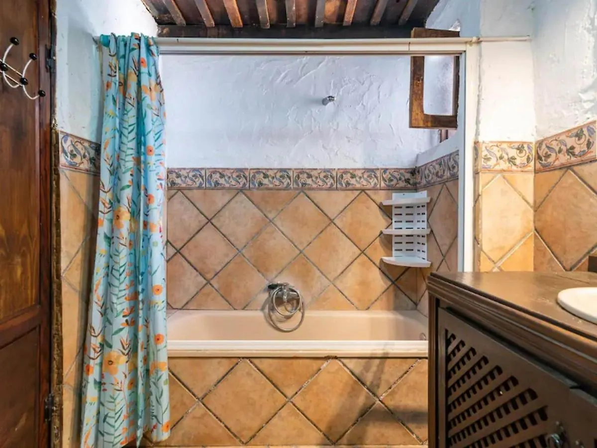 Belvilla By Oyo Casa Tata Atogo Holiday home